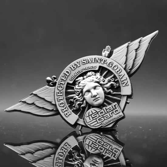 Publicidade personalizada Metal Art Craft Valentine Natal Católico Promocional Fob Coin Emblema Emblema Lembrança Pingente Colar Pin Presente Chaveiro
